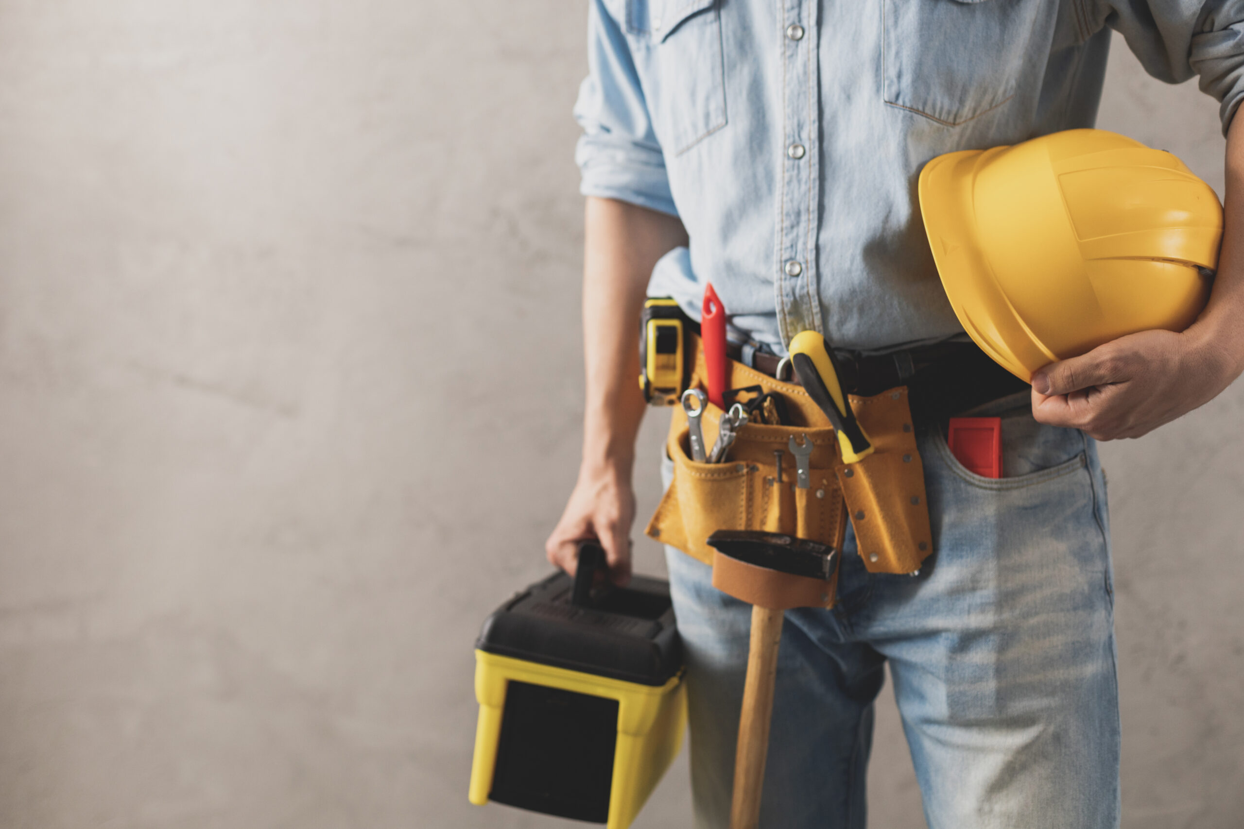 How Much Do General Contractors Charge Per Day